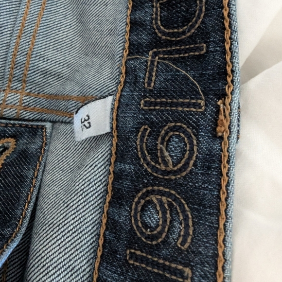 DL 1961 Jeans - Picture 7 of 8